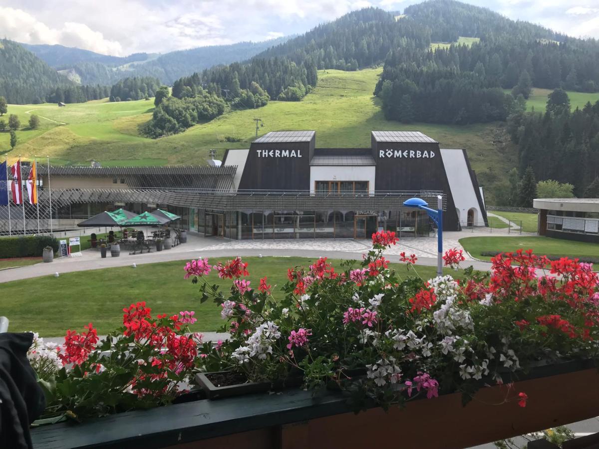 Haus Am Roemerbad บาด ไคลน์เคิร์ชไฮม์ ภายนอก รูปภาพ